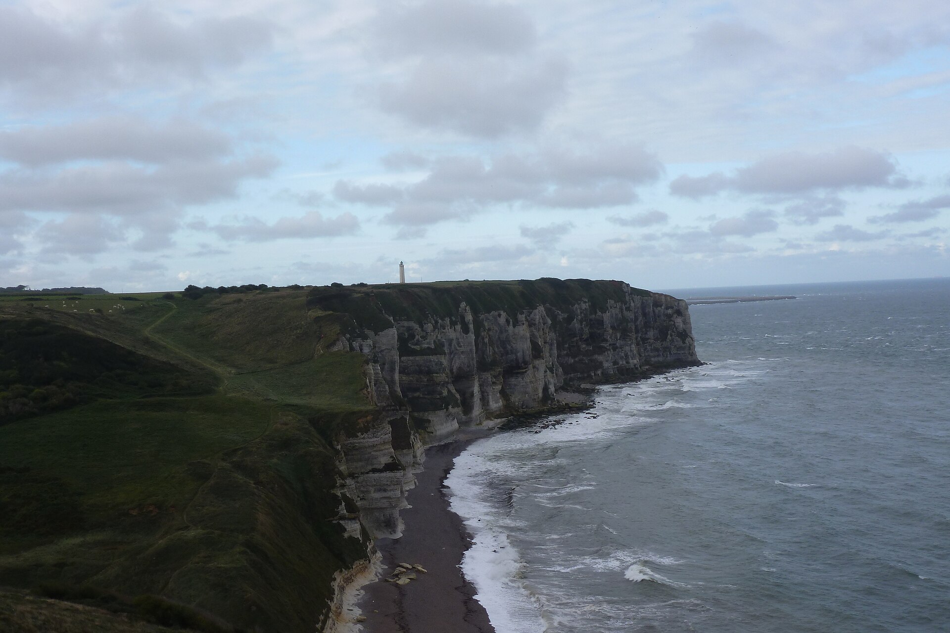 Grève et falaise, Côte d’Albâtre.
